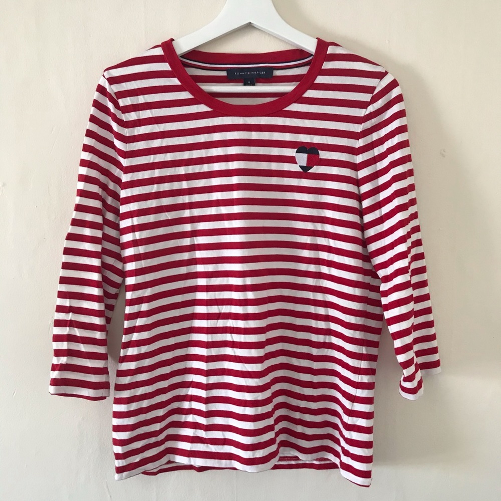 Tommy Hilfiger Red White Heart Logo Tee Medium